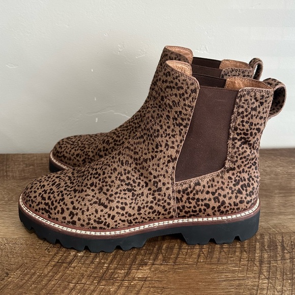 NWOT MADEWELL The Citywalk Lugsole Chelsea
Boot in Calf Size 8.5 - Picture 3 of 13